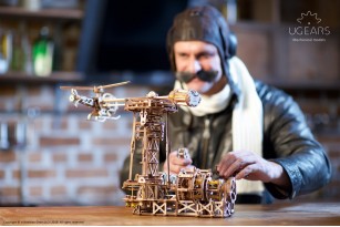 Aviator mechanical model kit